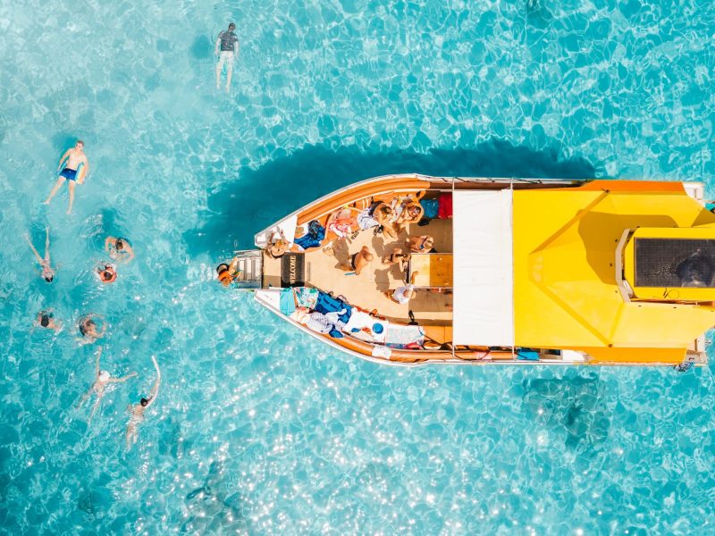 Sirena One – The Afternoon Blue Lagoon & Turtle Cruise